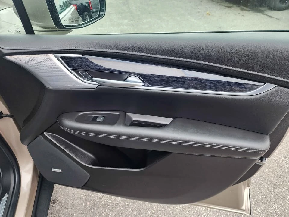 2023 Cadillac XT5 - Image 13 of 20