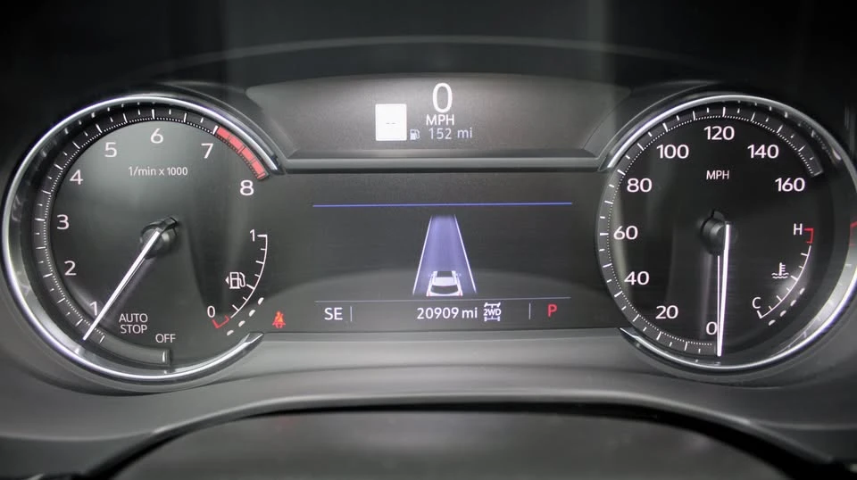 2023 Cadillac XT5 - Image 18 of 20