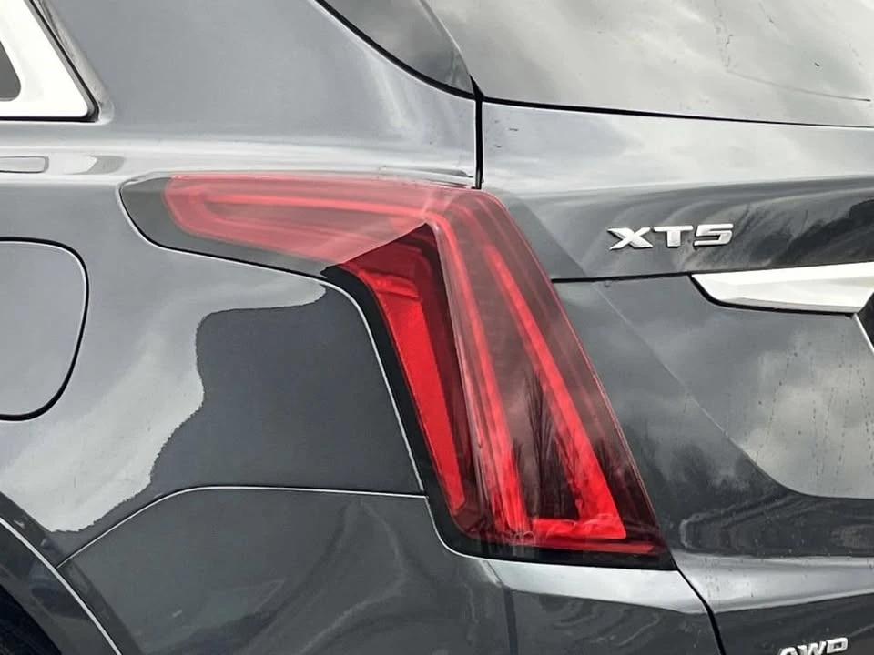 2023 Cadillac XT5 - Image 10 of 20