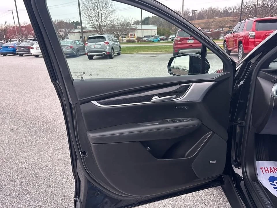 2023 Cadillac XT5 - Image 8 of 20