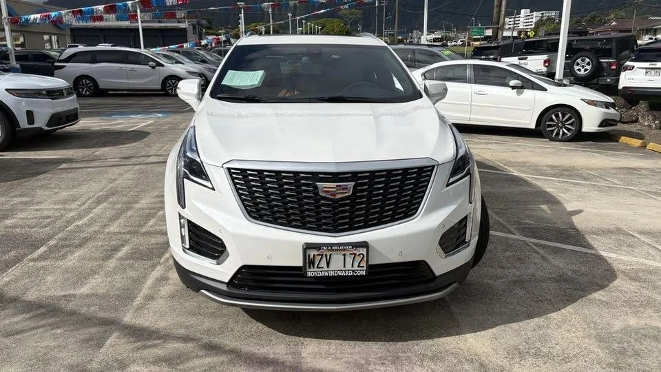 2023 Cadillac XT5 - Image 2 of 20