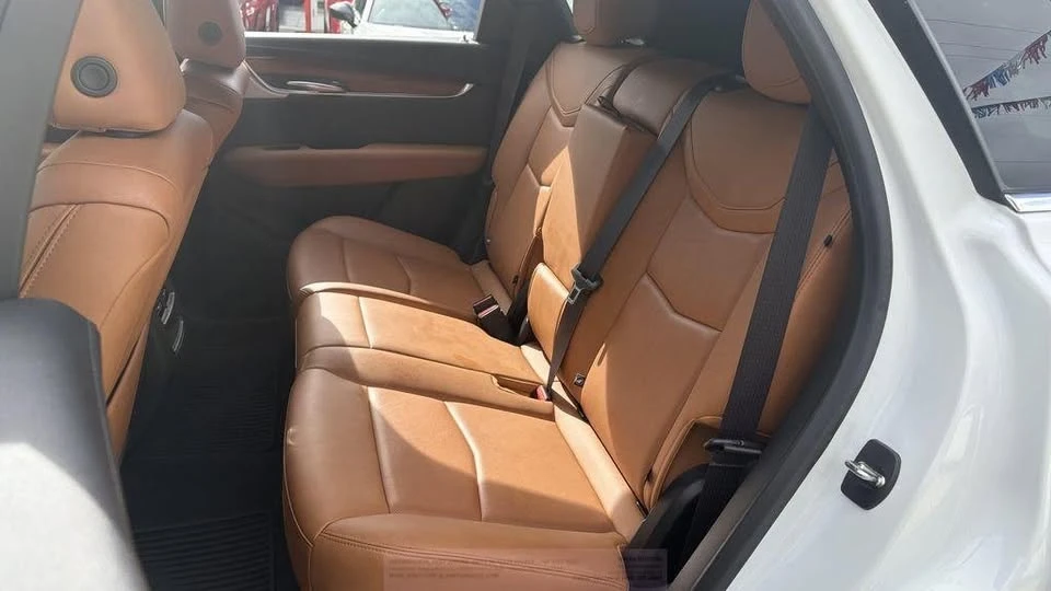 2023 Cadillac XT5 - Image 15 of 20