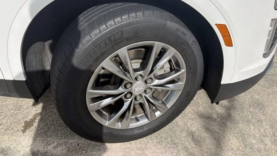 2023 Cadillac XT5 - Image 9 of 20