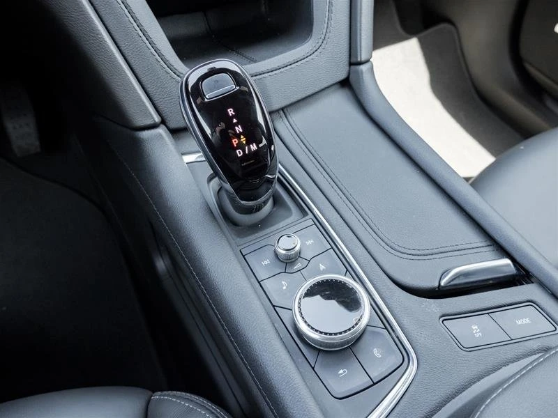 2023 Cadillac XT5 - Image 16 of 20
