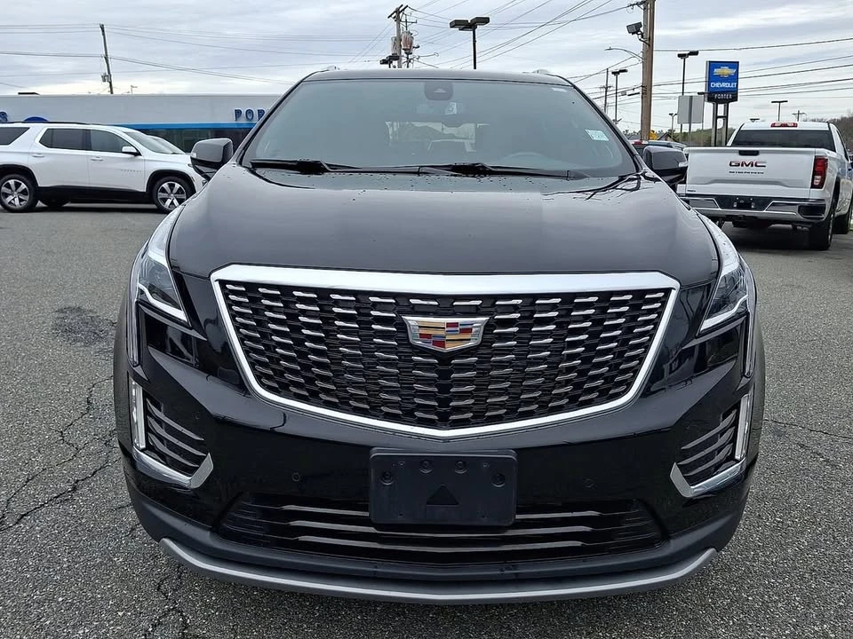 2023 Cadillac XT5 - Image 2 of 20