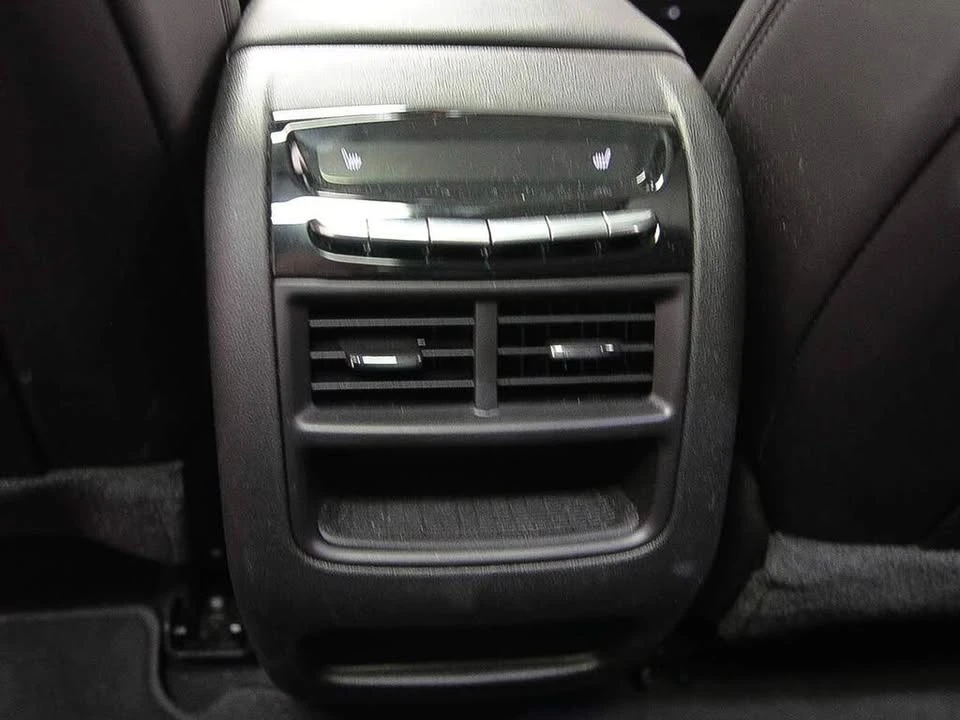 2023 Cadillac XT5 - Image 10 of 18