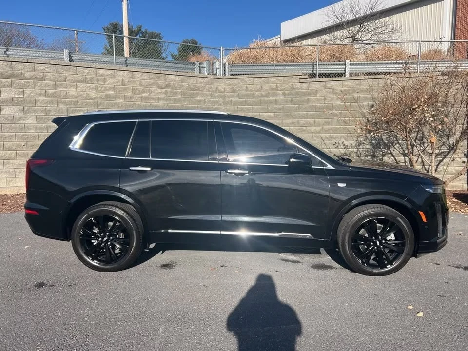 2023 Cadillac XT6 - Image 3 of 8
