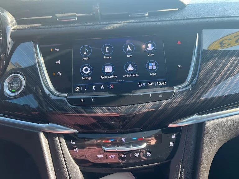 2023 Cadillac XT6 - Image 4 of 8