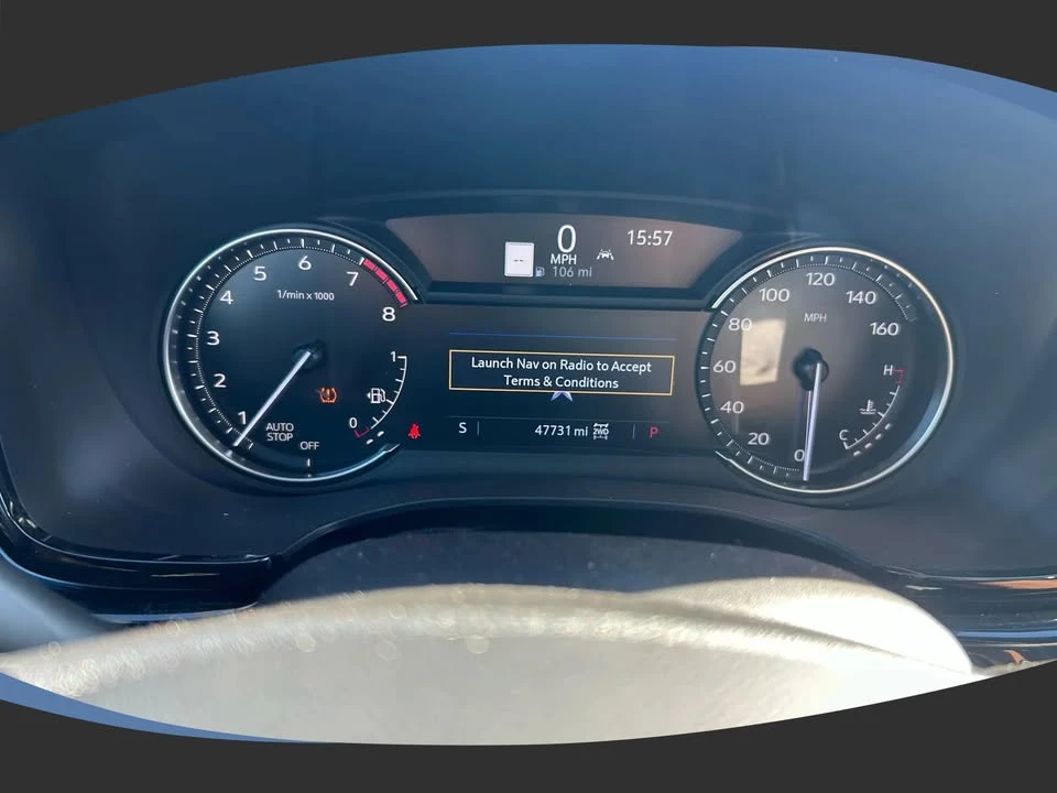 2023 Cadillac XT6 - Image 14 of 19
