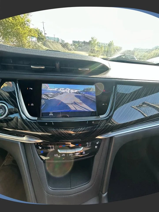 2023 Cadillac XT6 - Image 16 of 19