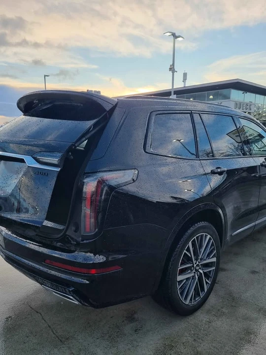 2023 Cadillac XT6 - Image 12 of 15