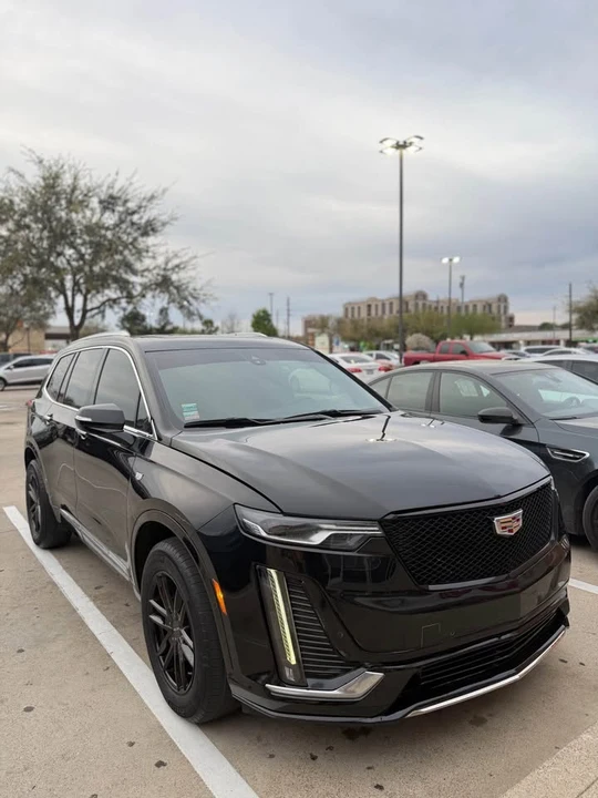 2023 Cadillac XT6 - Image 3 of 7