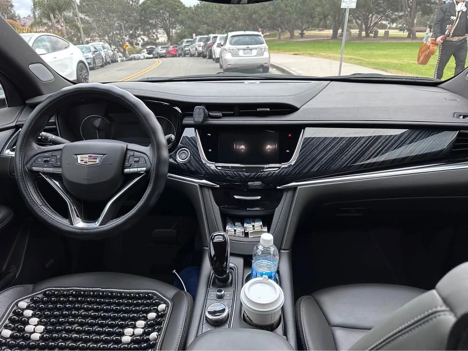 2023 Cadillac XT6 - Image 11 of 14