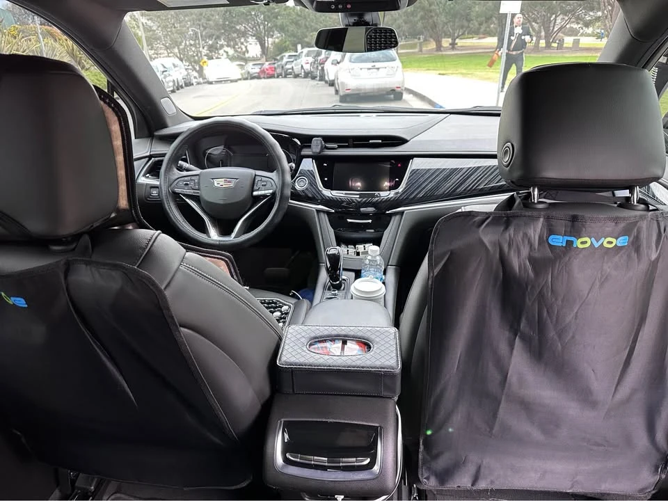 2023 Cadillac XT6 - Image 10 of 14