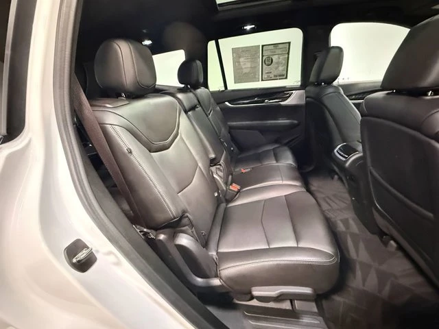2023 Cadillac XT6 - Image 12 of 18