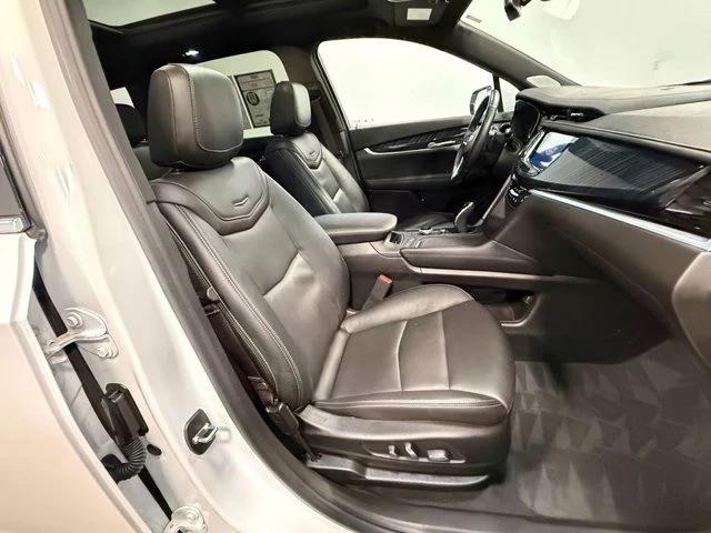 2023 Cadillac XT6 - Image 11 of 18