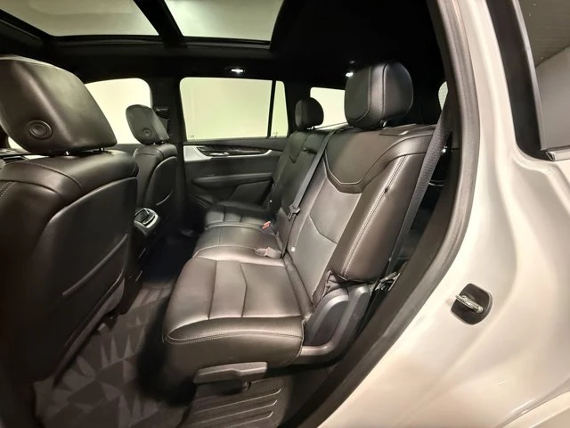 2023 Cadillac XT6 - Image 6 of 18
