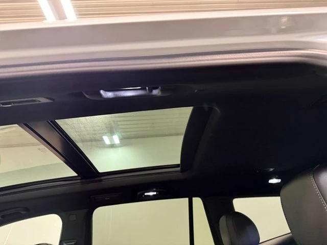 2023 Cadillac XT6 - Image 8 of 18