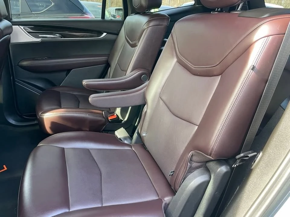 2023 Cadillac XT6 - Image 8 of 12