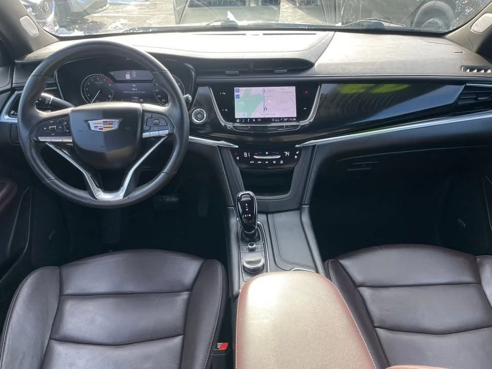 2023 Cadillac XT6 - Image 11 of 12