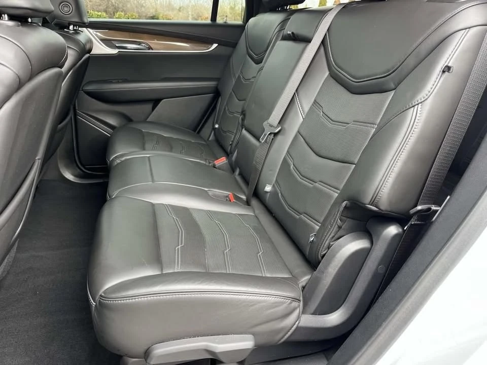 2023 Cadillac XT6 - Image 12 of 20