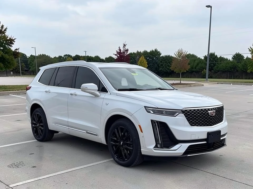 2023 Cadillac XT6 - Image 7 of 20