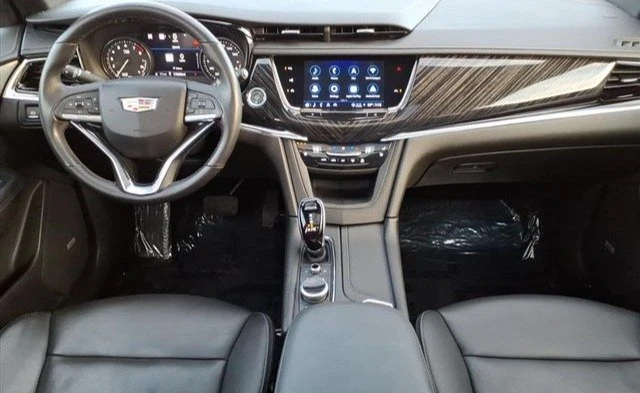 2023 Cadillac XT6 - Image 17 of 19