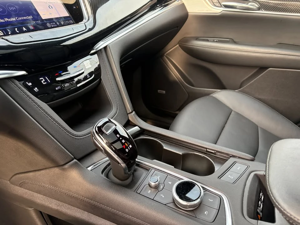2023 Cadillac XT6 - Image 15 of 16