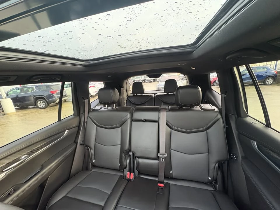 2023 Cadillac XT6 - Image 13 of 16