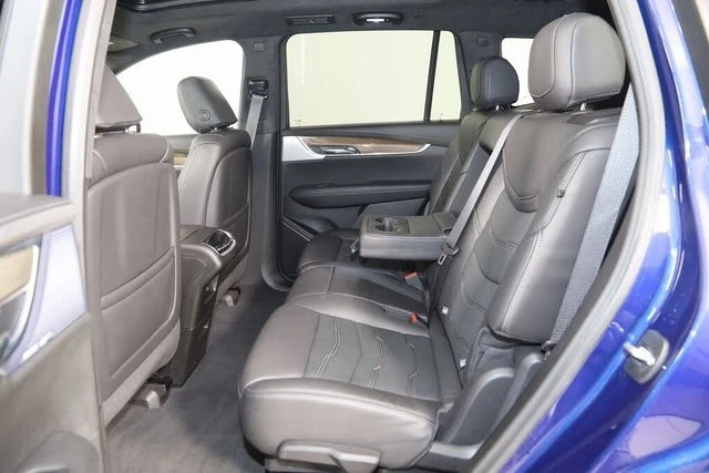 2023 Cadillac XT6 - Image 18 of 20