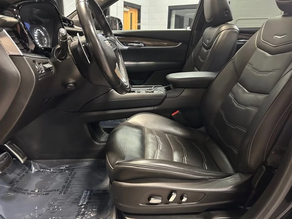 2023 Cadillac XT6 - Image 9 of 19