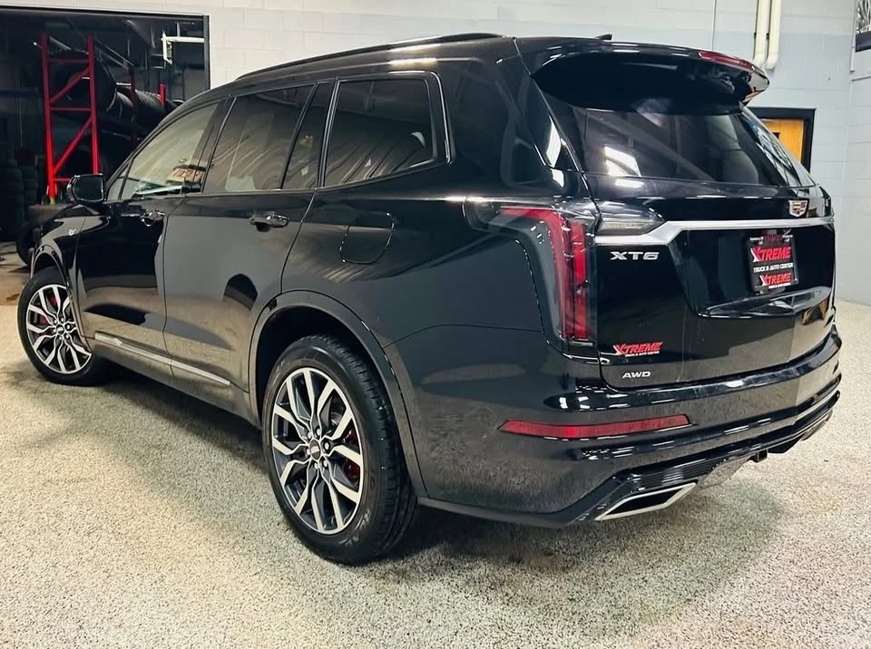 2023 Cadillac XT6 - Image 5 of 19