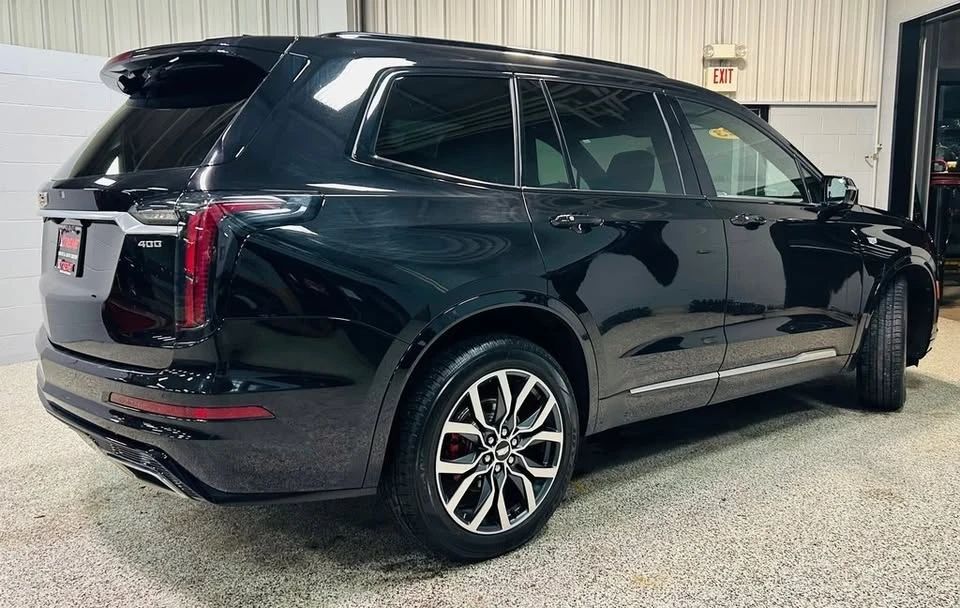 2023 Cadillac XT6 - Image 4 of 19