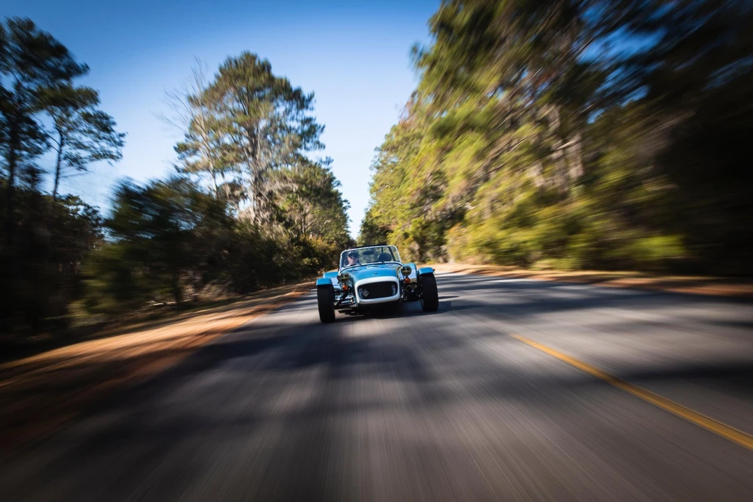 2023 Caterham Seven - Image 2 of 31
