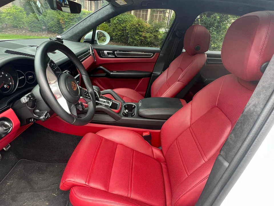 2023 Porsche 9Y0/9Y3 Cayenne GTS - Image 2 of 5