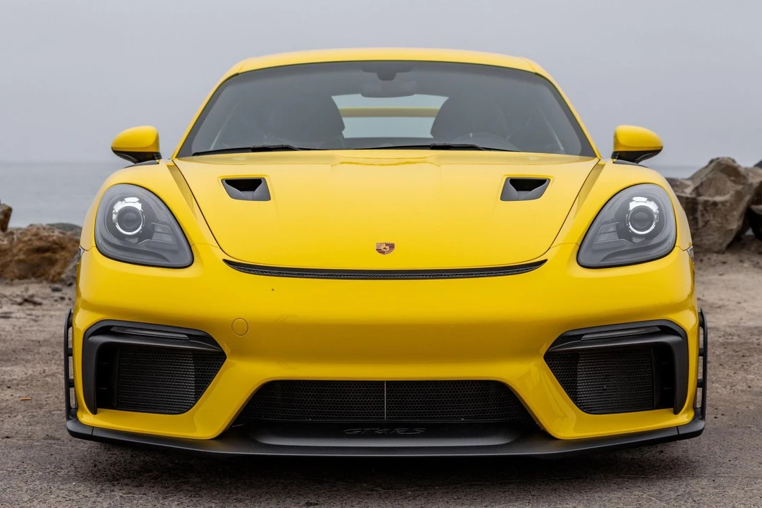 2023 Porsche 718 Cayman GT4 RS - Image 8 of 31