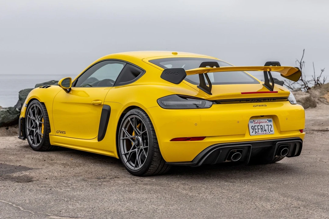 2023 Porsche 718 Cayman GT4 RS - Image 4 of 31