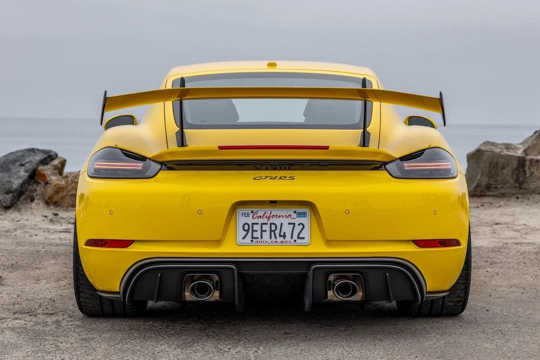 2023 Porsche 718 Cayman GT4 RS - Image 5 of 31