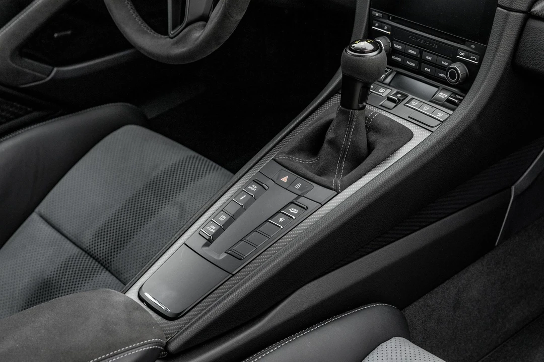 2023 Porsche 718 Cayman GT4 RS - Image 26 of 31