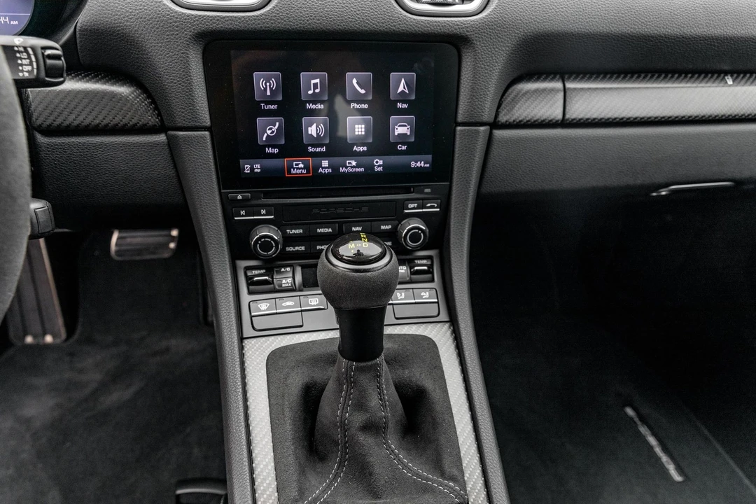 2023 Porsche 718 Cayman GT4 RS - Image 25 of 31