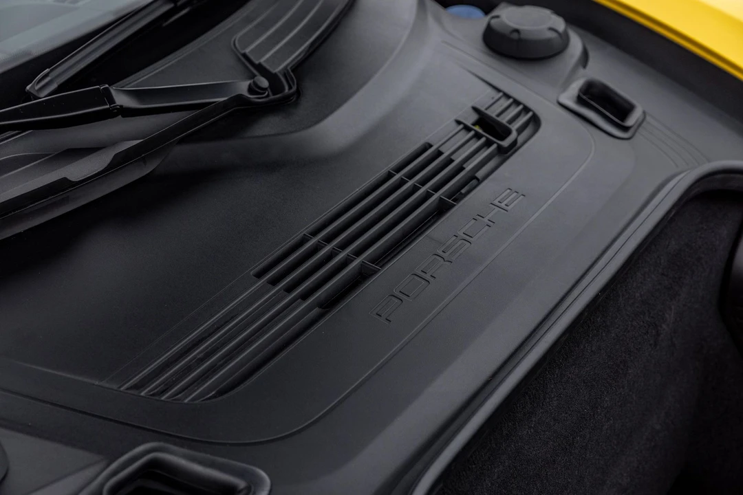 2023 Porsche 718 Cayman GT4 RS - Image 16 of 31