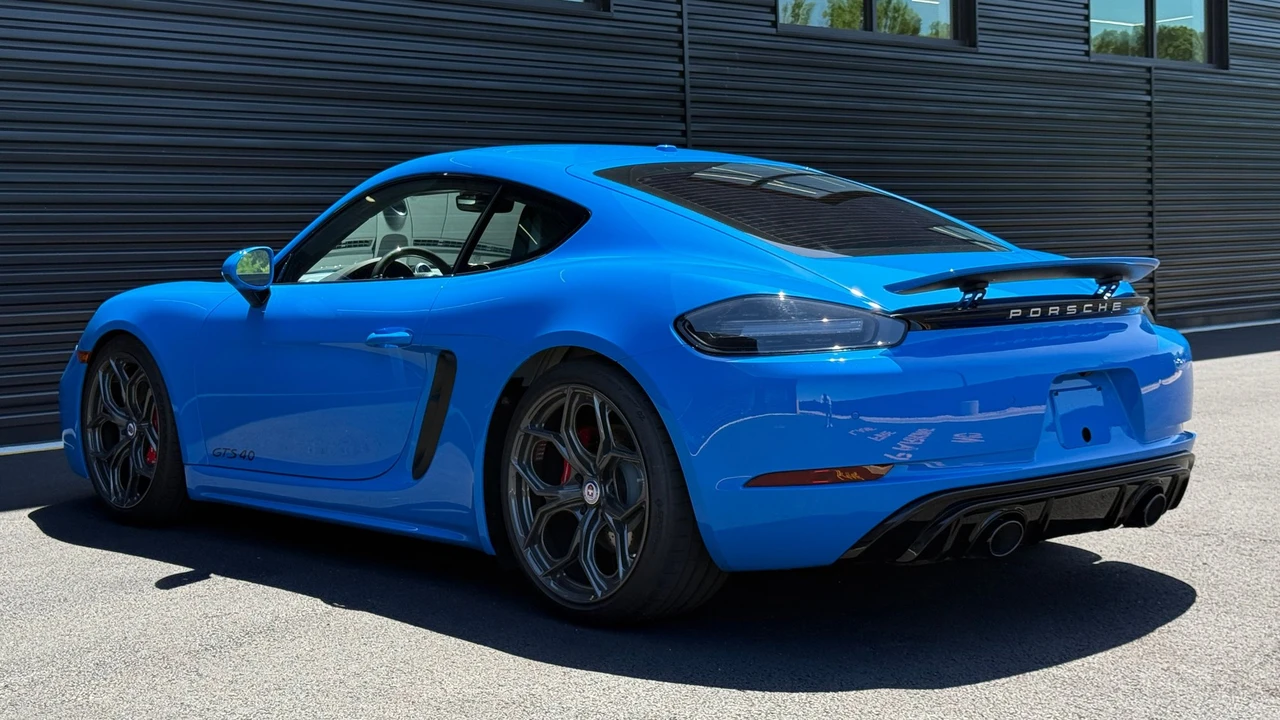 2023 Porsche 718 Cayman GTS 4.0 - Image 6 of 24