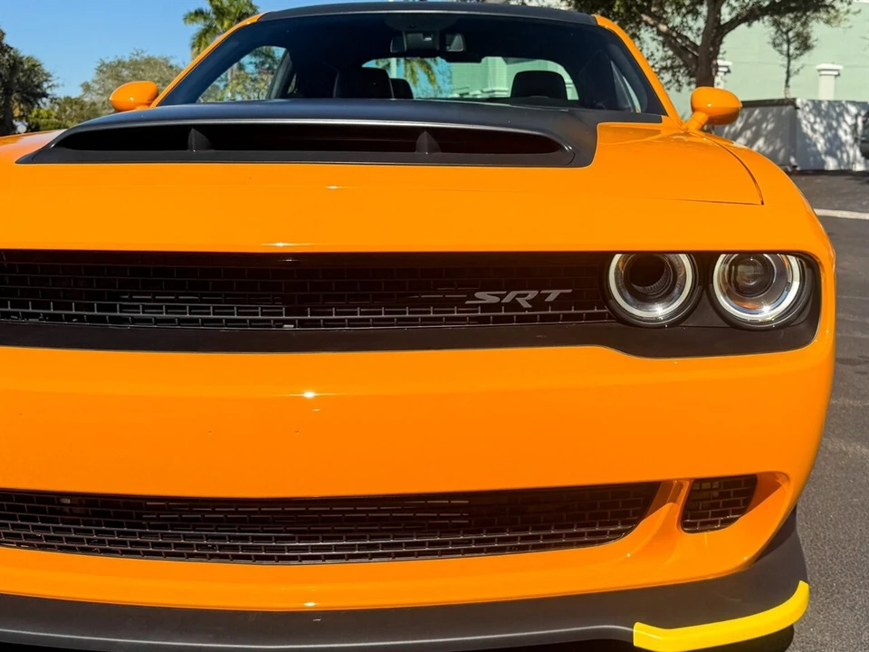2023 Dodge Challenger SRT Hellcat 3rd Gen - Image 4 of 4