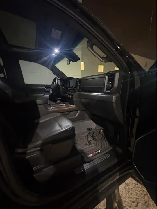 2023 Chevrolet Silverado 4th Gen - Image 18 of 18