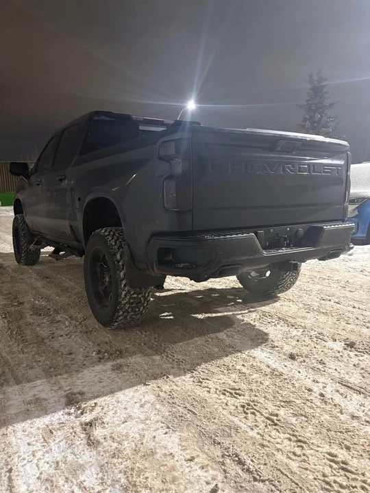 2023 Chevrolet Silverado 4th Gen - Image 4 of 18
