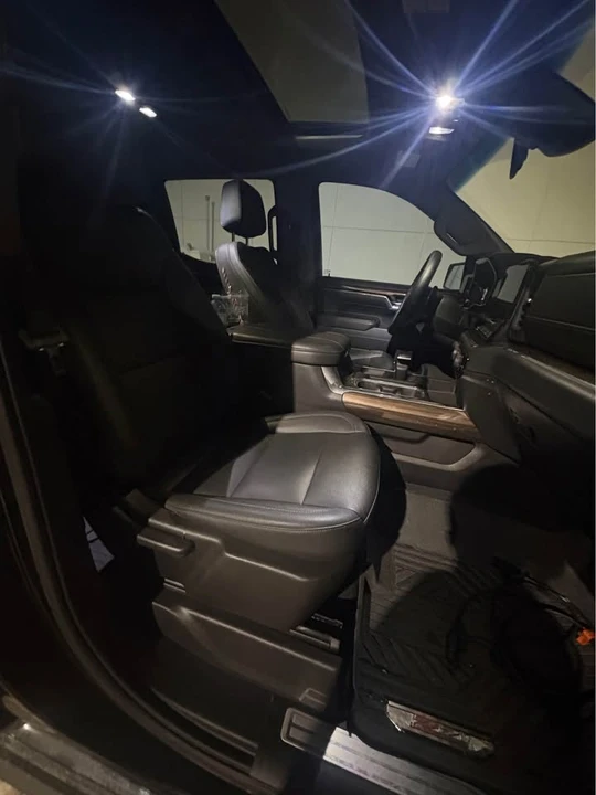 2023 Chevrolet Silverado 4th Gen - Image 17 of 18