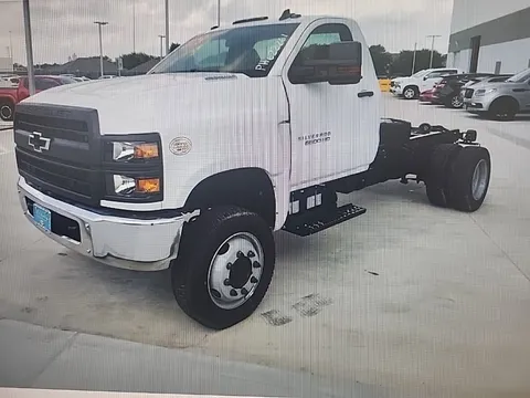 2023 Chevrolet Silverado 4500HD Work Truck