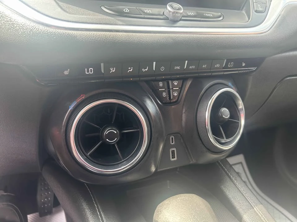 2023 Chevrolet Blazer - Image 13 of 18