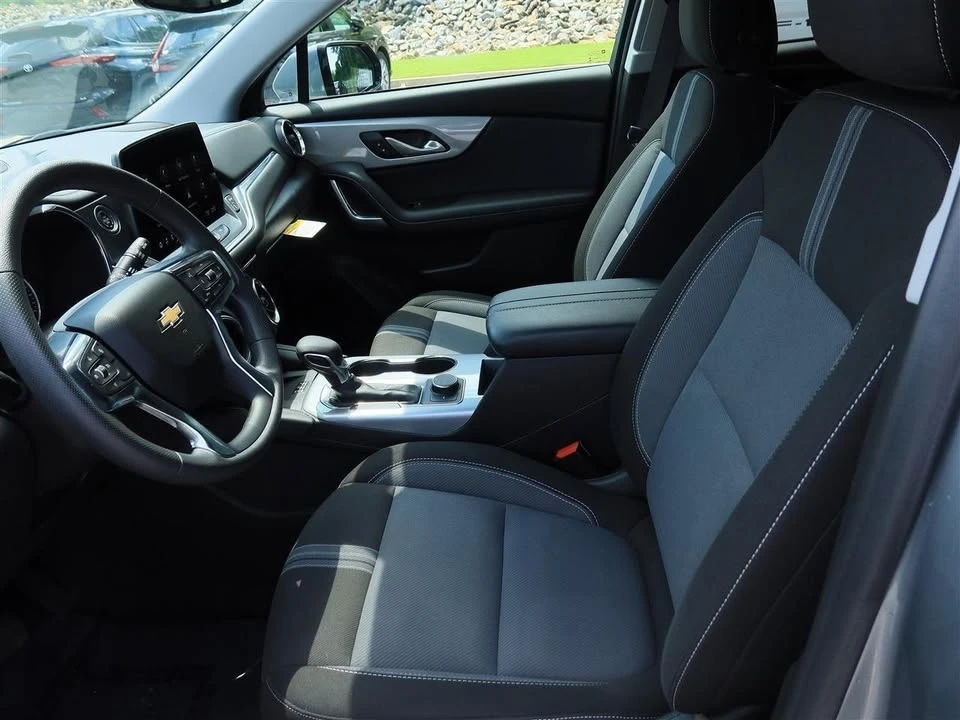 2023 Chevrolet Blazer - Image 16 of 20
