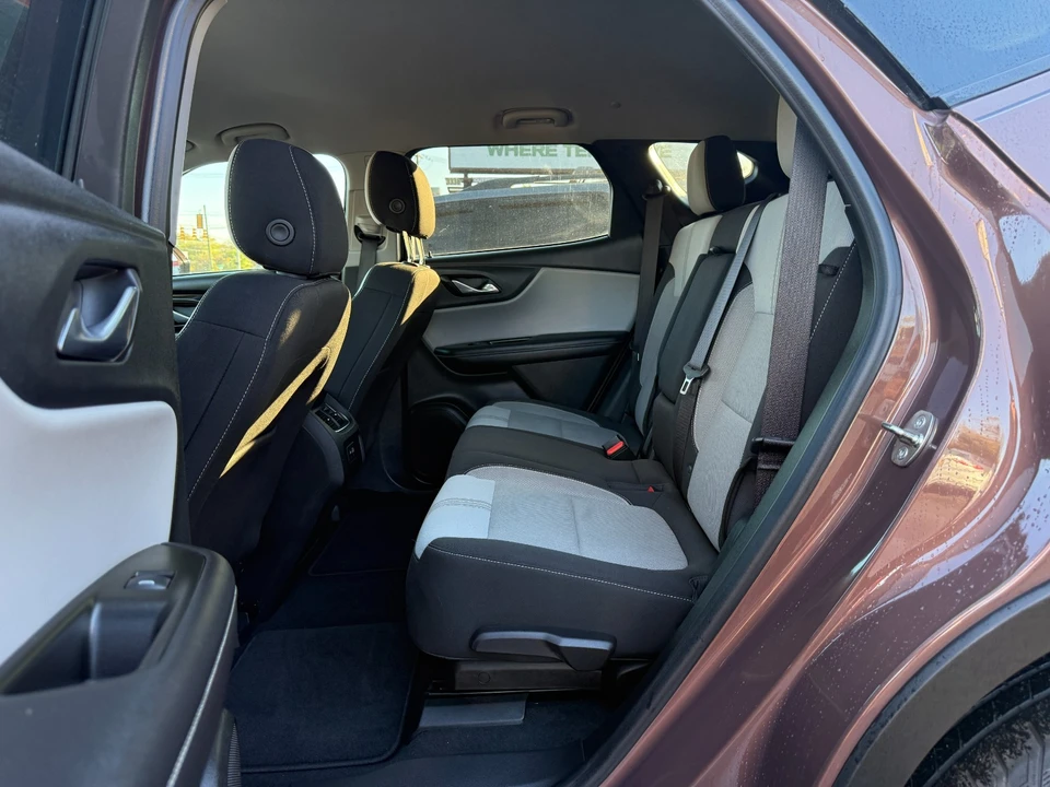 2023 Chevrolet Blazer - Image 19 of 20
